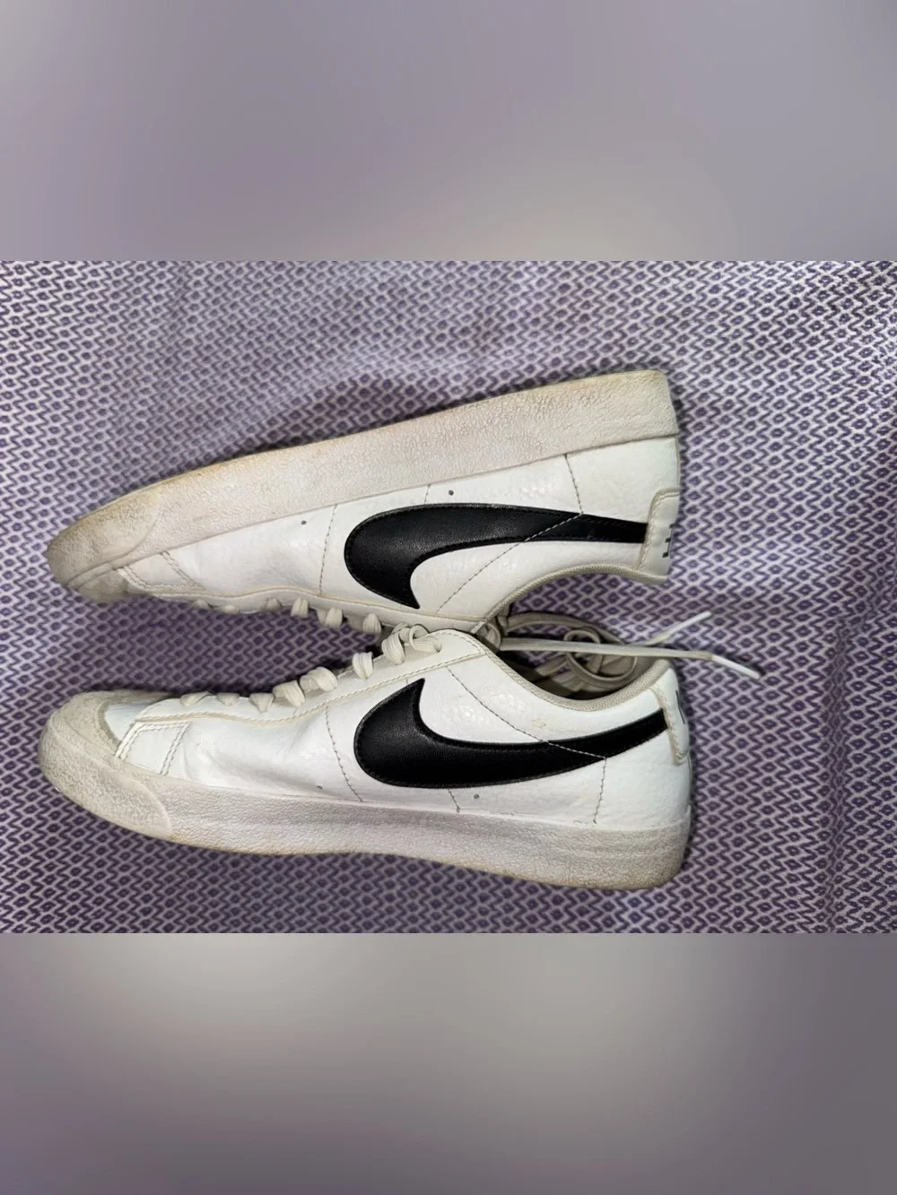 Nike Blazer Low '77 Vintage sneakers big boys size 7 womens size 8.5